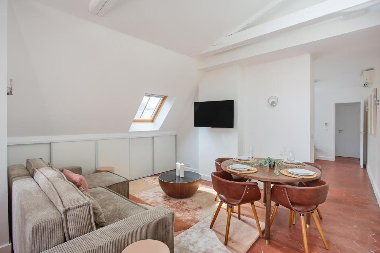 Apartement Montaigne George V By Studio Prestige Paris Dış mekan fotoğraf